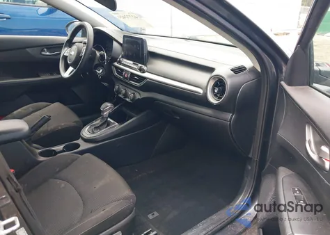 2020 Kia Forte Lxs из США, поврежденный, VIN 3KPF24AD8LE164105